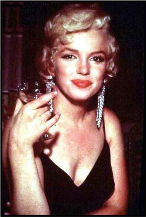 How To Do Makeup Like Marilyn Monroe. MarilynMonroe.