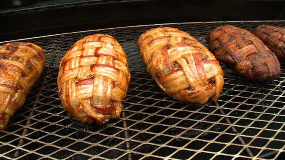 Bacon-Explosion-on-the-Grill Bacon-Explosion-on-the-Grill