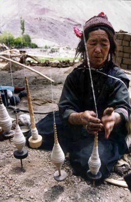 http://www.localfutures.org/ladakh-project/learning-from-ladakh/learning-from-ladakh