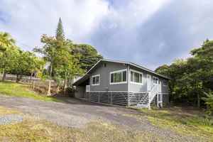 8085 HANA Hwy