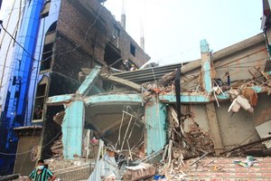 2013_savar_building_collapse