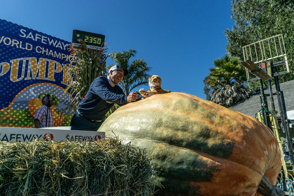 2020-weigh-off-winner-2350-lbs-300dpi