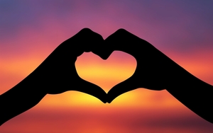 Heart-Love-Sky-Hands-Silhouette__1920x1200