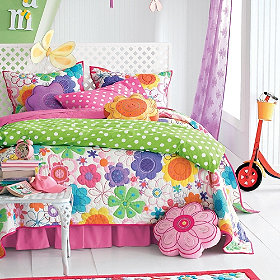 modern bloom quilt bedding.jpg